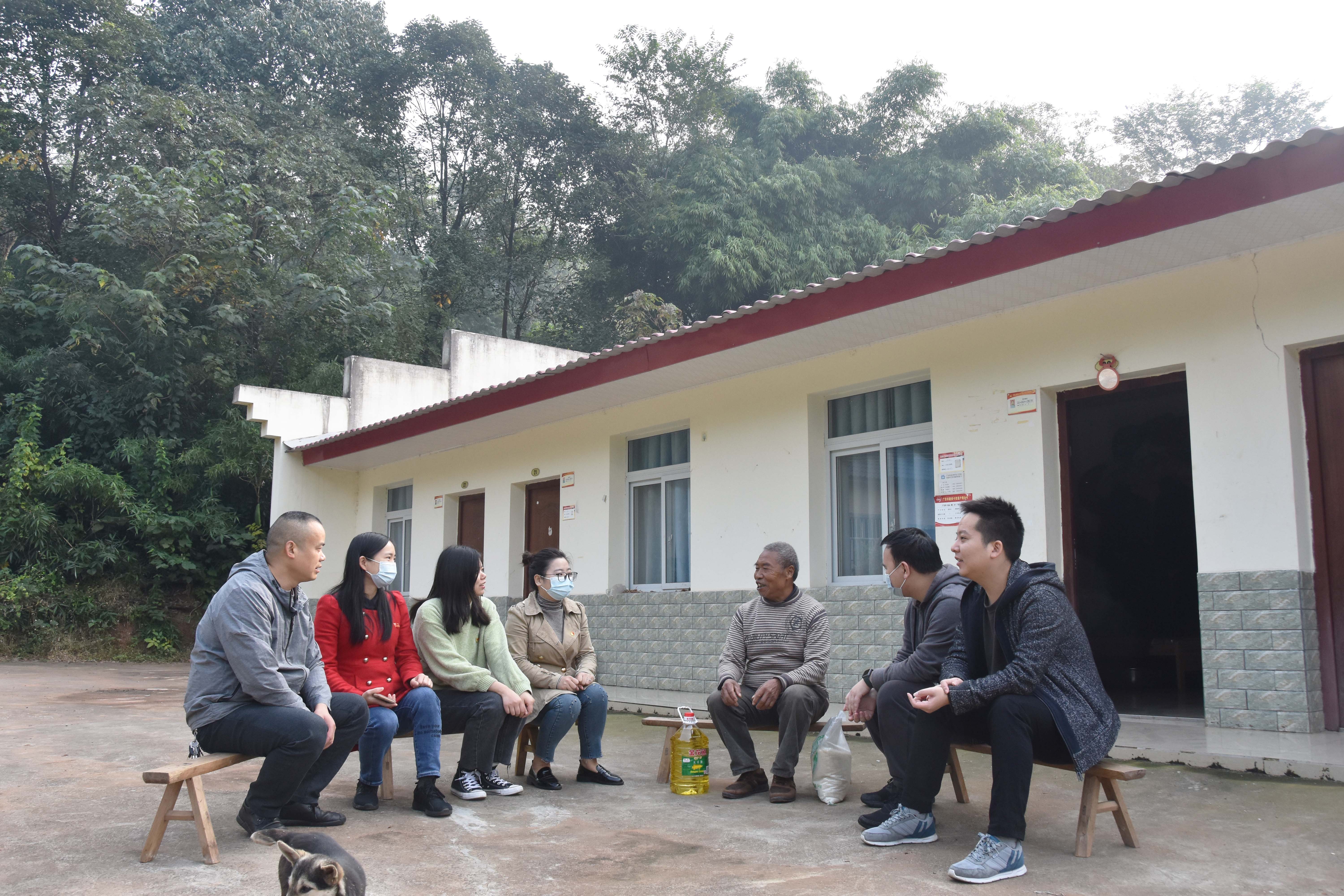 DSC_7012.jpg DSC_7012.jpg