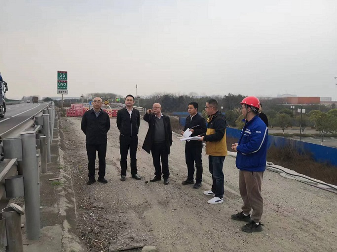 default.jpg default.jpg